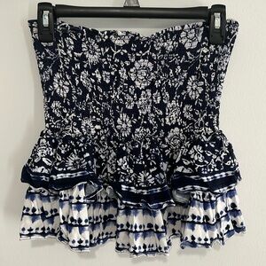 BB Dakota Well Traveled Printed Ruffle Skirt Size XS EUC